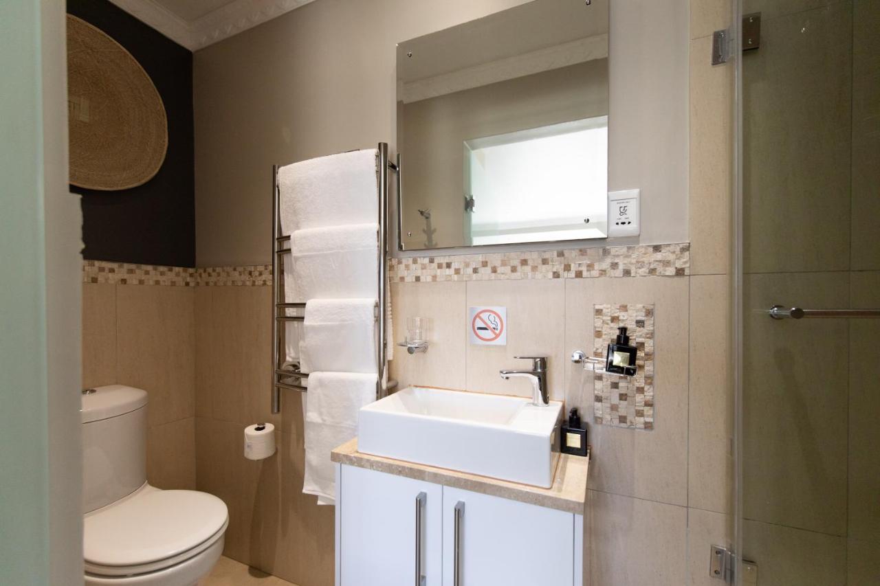 Oceana Palms Luxury Guest House Gordonʼs Bay Extérieur photo